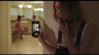 Big ass Trans fucks girl pussy